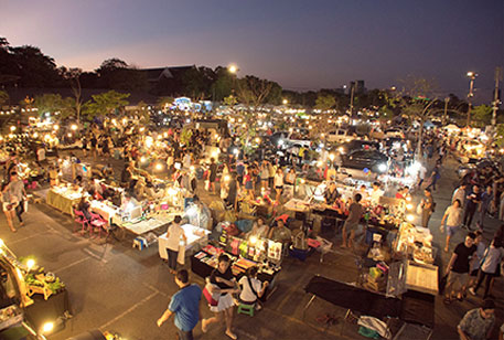 JJ_NIGHT_MARKET