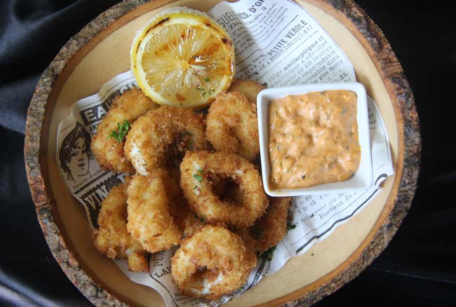 Snacks at Sapphire Bar